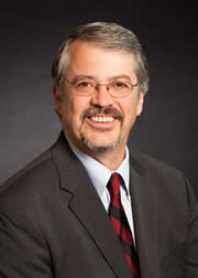 ˼��ȫ�򸱿��á���Ӌ����ϯ���g(sh��)��Lew Tucker