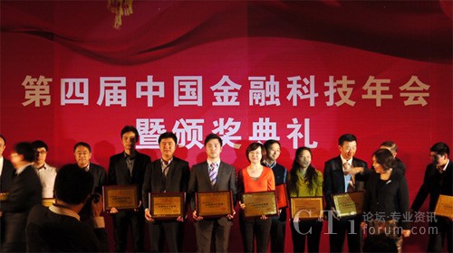 Ӣ��Ӎ�Ƽ��ڱ����C�����ϲ�@����(y��u)���Q����������