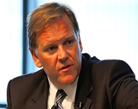 ��Ъ���ݹ����h���h�T�����(b��o)ί�T����ϯ�_��˹